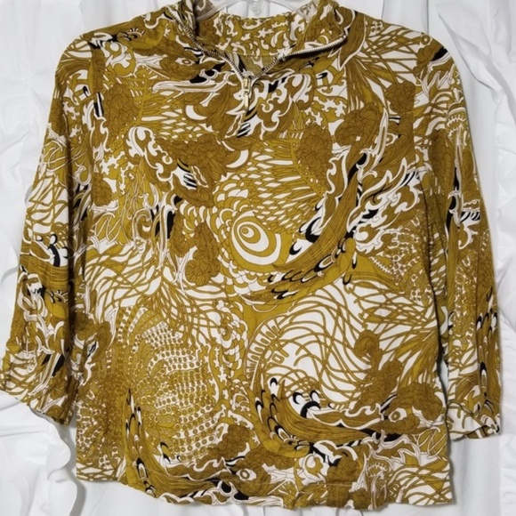 H&M Tops - H&M gold and white blouse